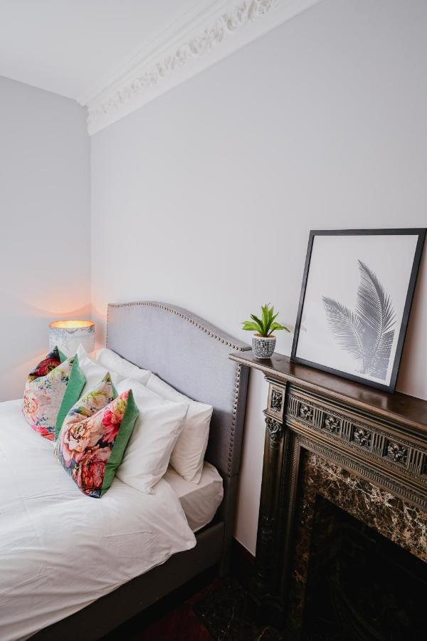 Classic Paddington 2-Bedroom Apartment Лондон Екстериор снимка