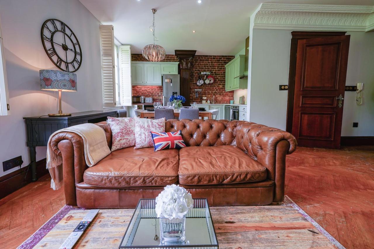Classic Paddington 2-Bedroom Apartment Лондон Екстериор снимка