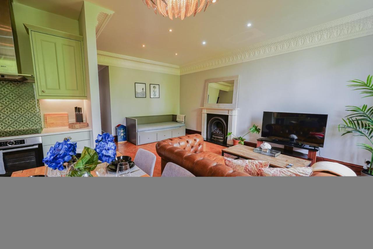 Classic Paddington 2-Bedroom Apartment Лондон Екстериор снимка