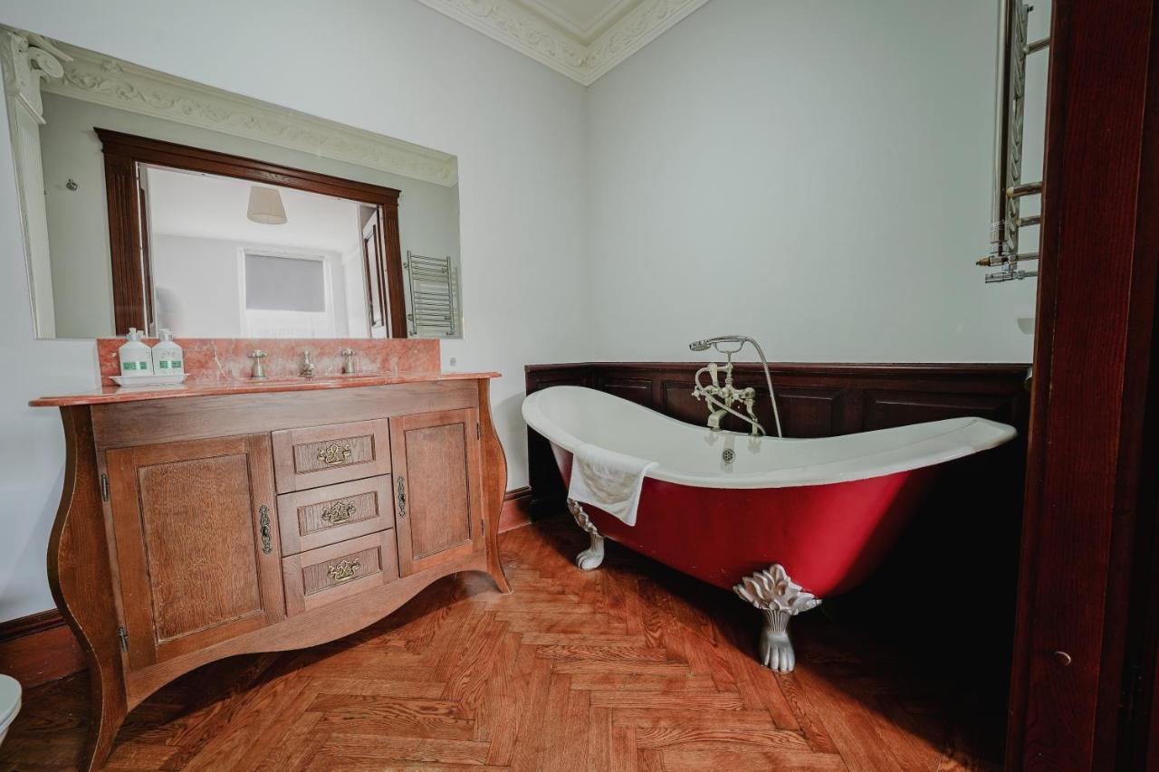 Classic Paddington 2-Bedroom Apartment Лондон Екстериор снимка
